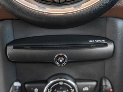 Used 2011 MINI Cooper Convertible FWD image 19