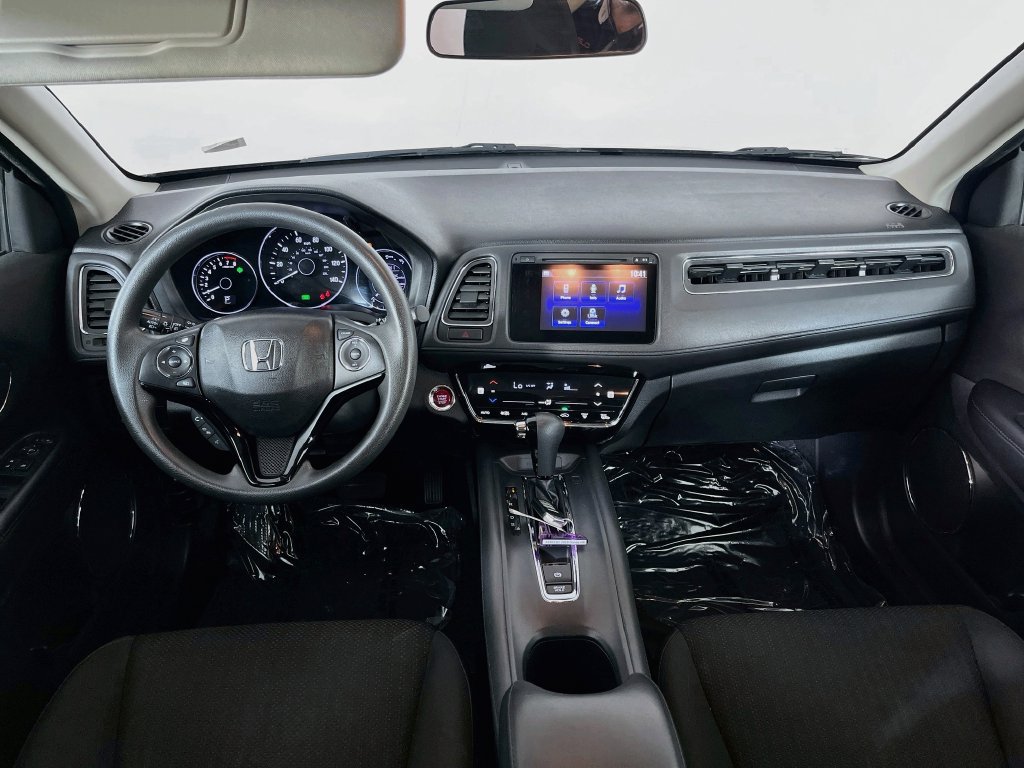 Used 2018 Honda HR-V EX image 10
