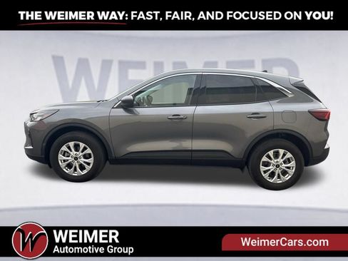 Used 2023 Ford Escape Active AWD/4WD image 6