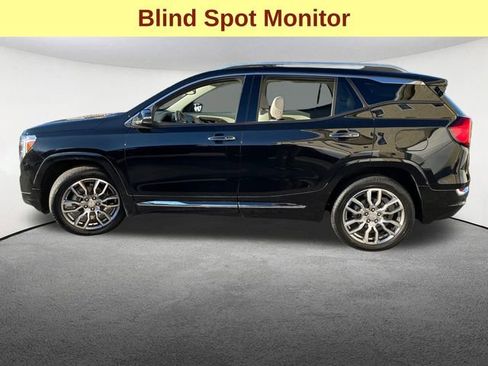 Used 2022 GMC Terrain Denali image 6