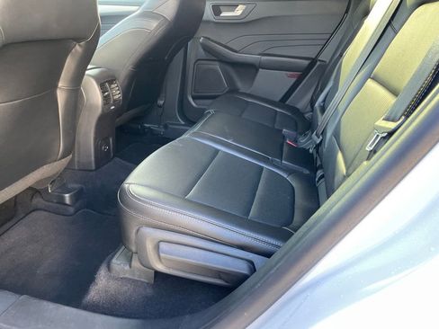 Used 2022 Ford Escape SEL FWD image 20