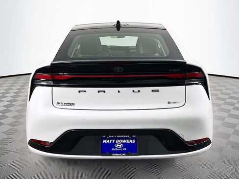 Used 2024 Toyota Prius Limited w/ Limited Premium Package image 6