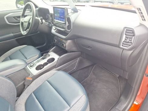 Certified 2024 Ford Bronco Sport Outer Banks w/ Tech Package AWD/4WD image 21