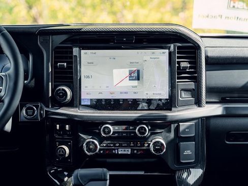 New 2025 Ford F150 Lariat w/ Equipment Group 502A High image 33