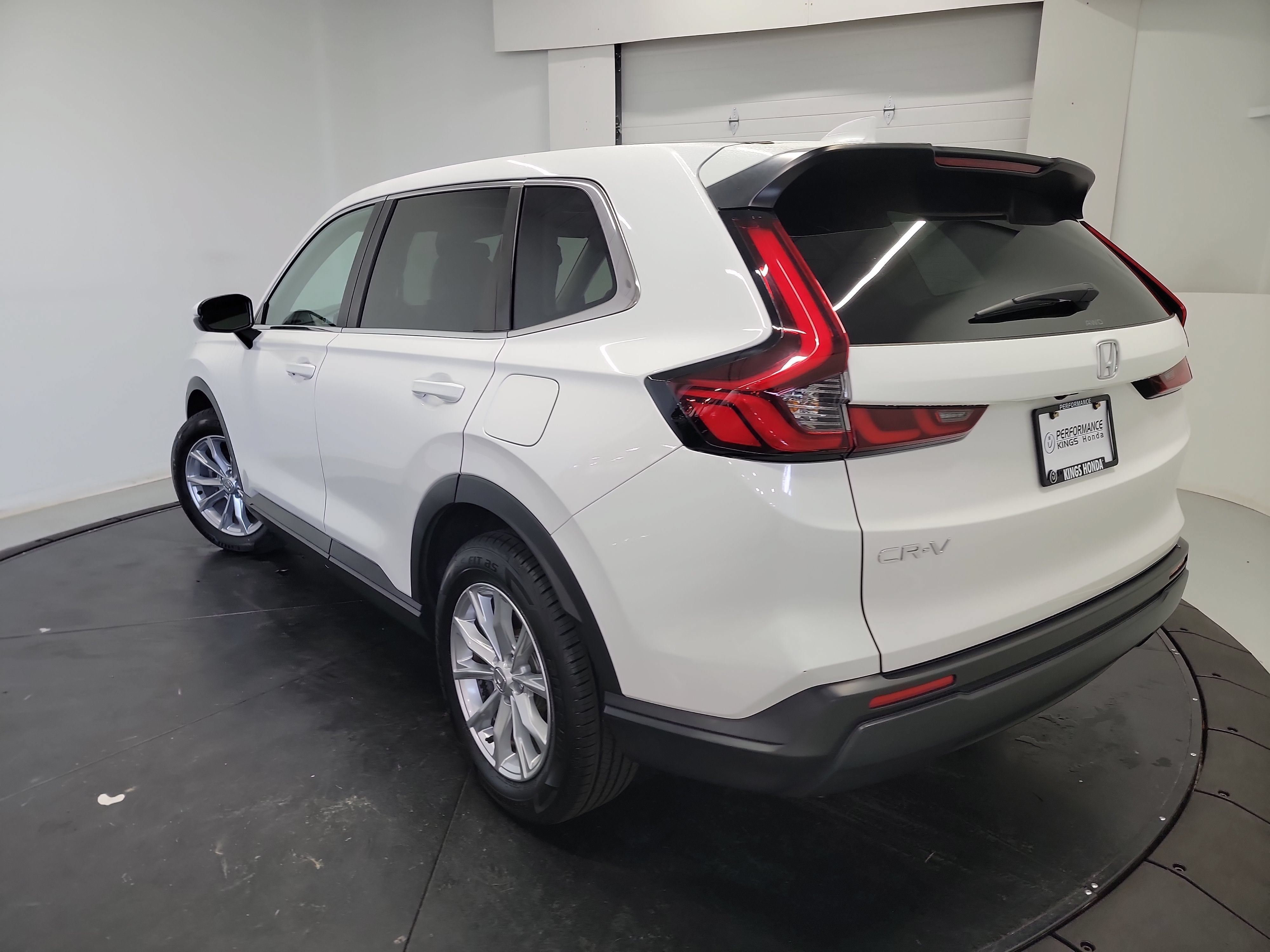 Used 2023 Honda CR-V EX image 6