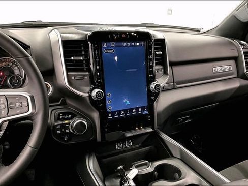 Used 2025 RAM 1500 Big Horn AWD/4WD image 7