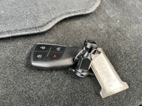 Used 2025 Chevrolet Equinox LT image 22