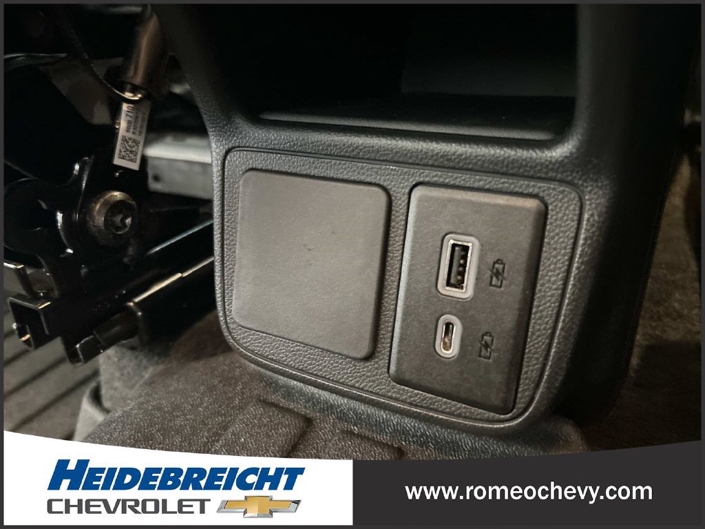 Used 2023 Buick Encore GX Select FWD image 18