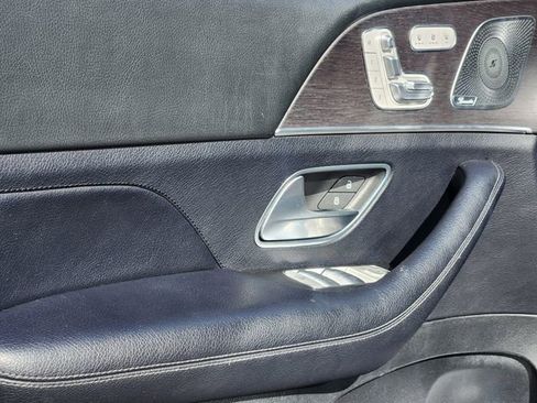 Used 2020 Mercedes-Benz GLS 580 4MATIC image 10