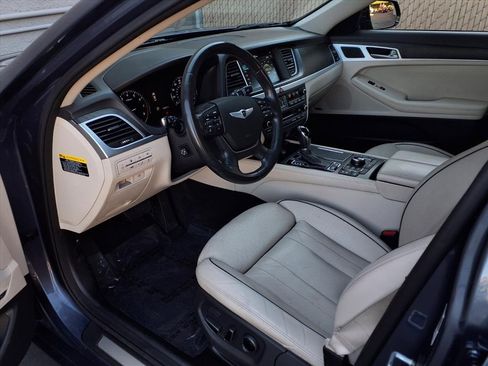 Used 2016 Hyundai Genesis 3.8 w/ Option Group 04 image 14