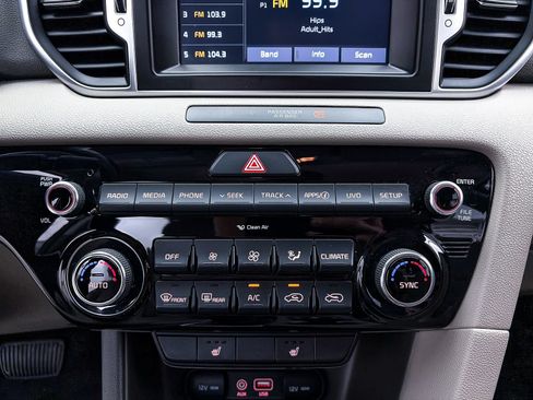 Used 2019 Kia Sportage EX FWD image 21