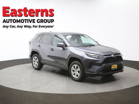 Used 2022 Toyota RAV4 LE image 49