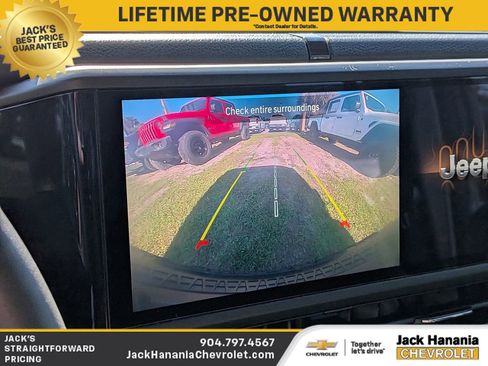 Used 2024 Jeep Wrangler Willys image 19