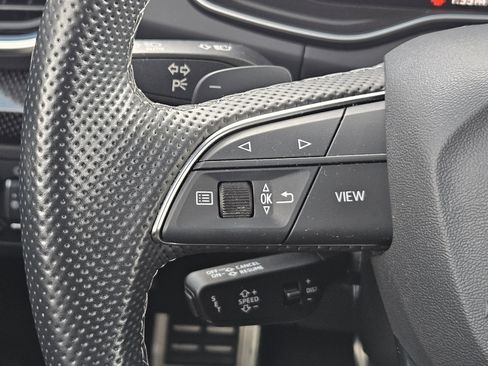 Used 2023 Audi SQ5 Premium Plus image 27