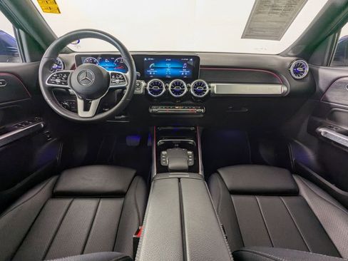Used 2021 Mercedes-Benz GLB 250 image 5