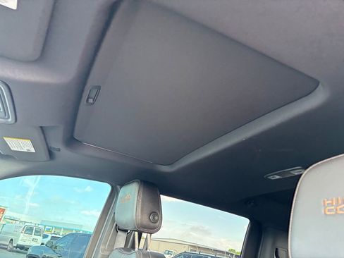 Used 2024 Chevrolet Silverado 1500 High Country image 15