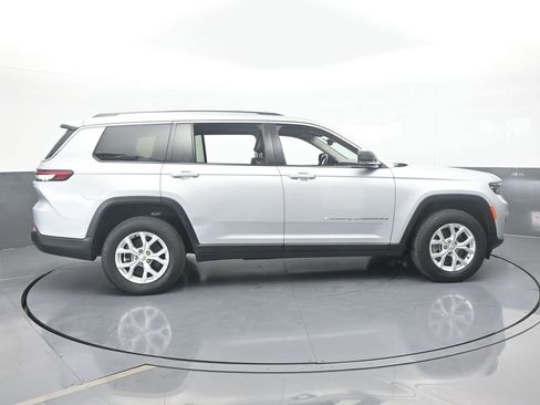 Used 2023 Jeep Grand Cherokee L Limited image 7