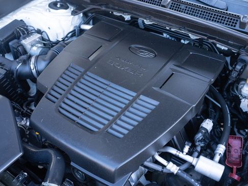 Used 2022 Subaru Forester Limited image 9