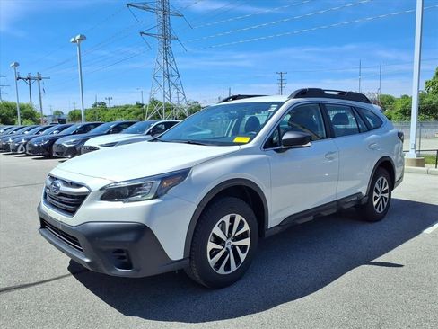 Used 2021 Subaru Outback AWD/4WD image 3