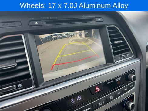 Used 2016 Hyundai Sonata Limited w/ Option Group 04 FWD image 15