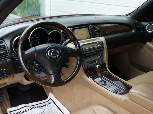 Used 2006 Lexus SC 430 Convertible image 40