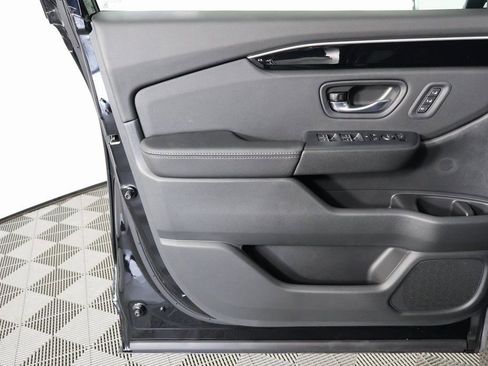 New 2026 Honda Pilot EX-L image 7