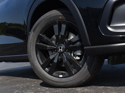 New 2027 Honda HR-V Sport image 3