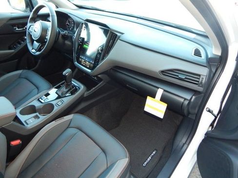 Used 2024 Subaru Crosstrek 2.5i Limited w/ Crosstrek Mirror Package AWD/4WD image 18