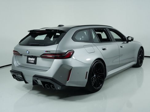 Used 2025 BMW M5 Touring AWD/4WD image 7