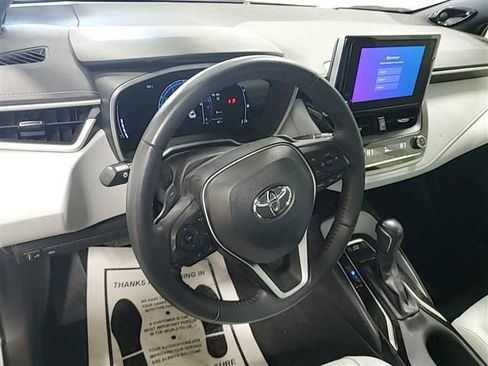 Used 2023 Toyota Corolla XSE FWD image 7