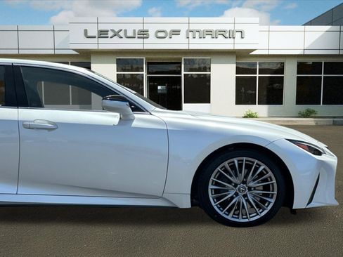 Used 2023 Lexus IS 300 w/ Premium Package RWD image 34