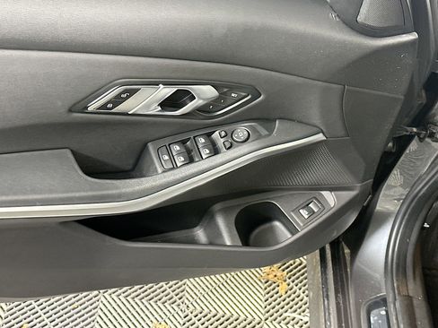 Used 2020 BMW 330i xDrive Sedan w/ Driving Assistance Package image 15