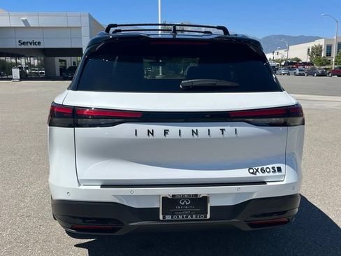 Certified 2026 INFINITI QX60 Sport w/ Dark Cargo Package AWD/4WD image 8