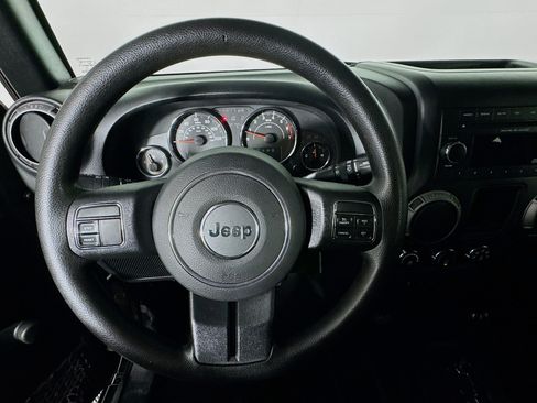 Used 2017 Jeep Wrangler Sport image 11