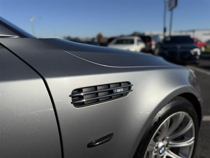 Used 2008 BMW M5 RWD image 13