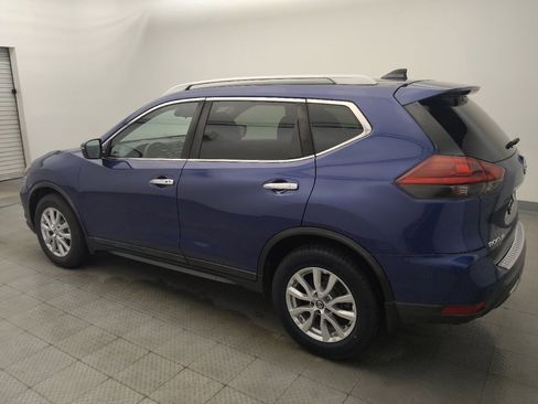 Used 2019 Nissan Rogue SV FWD image 3