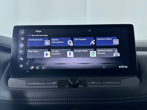 Used 2024 Nissan Rogue Platinum image 15