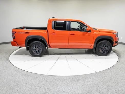 Used 2025 Nissan Frontier PRO-4X w/ Interior Protection Package AWD/4WD image 5