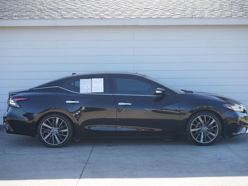 Used 2019 Nissan Maxima Platinum w/ Reserve Package image 2