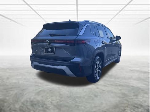 New 2026 Volkswagen Tiguan S FWD image 5