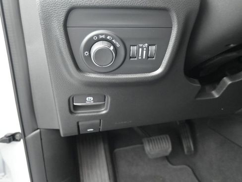 New 2025 Jeep Grand Cherokee Laredo X w/ Luxury Tech Group I image 20