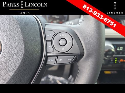 Used 2024 Toyota RAV4 Limited image 29