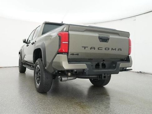 New 2025 Toyota Tacoma TRD Off-Road image 22