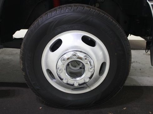 Used 2016 Ford F350 Lariat w/ Lariat Ultimate Package image 28