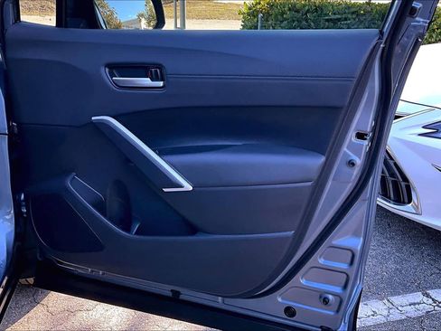 Used 2026 Toyota Corolla Cross XLE image 26