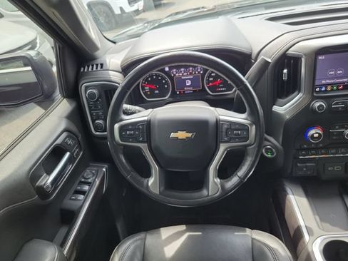 Used 2019 Chevrolet Silverado 1500 LTZ w/ LTZ Premium Package AWD/4WD image 8
