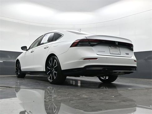 Used 2023 Honda Accord Touring image 36