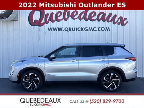 Used 2022 Mitsubishi Outlander ES image 1