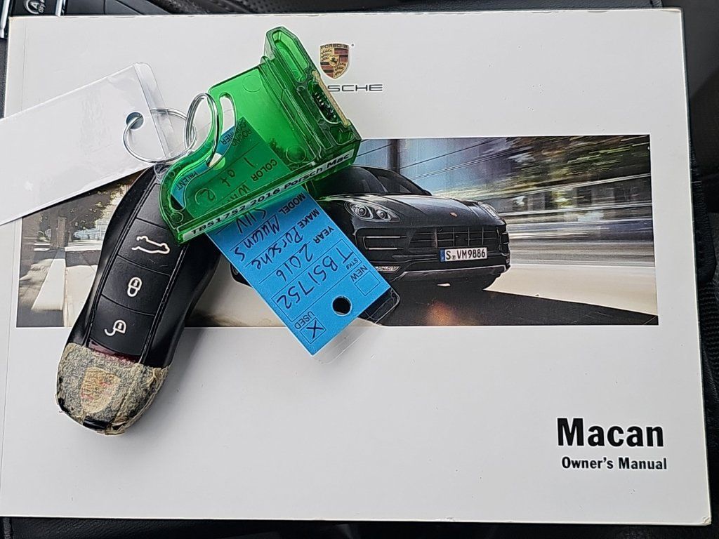 Used 2016 Porsche Macan S AWD/4WD image 5