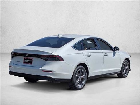 New 2025 Honda Accord LX image 2
